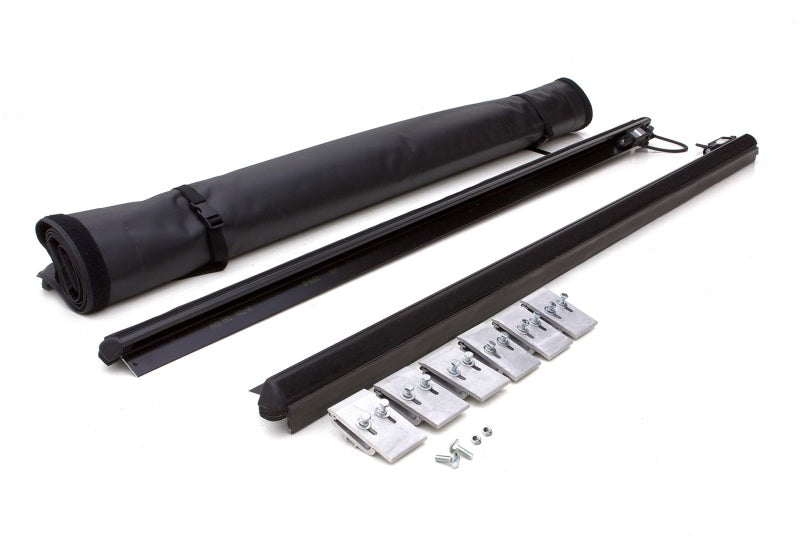 Lund 99-07 Chevy Silverado 1500 (5.8ft. Bed) Genesis Elite Roll Up Tonneau Cover - Black